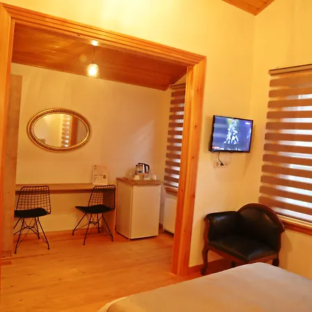 Belizia Otel 2*